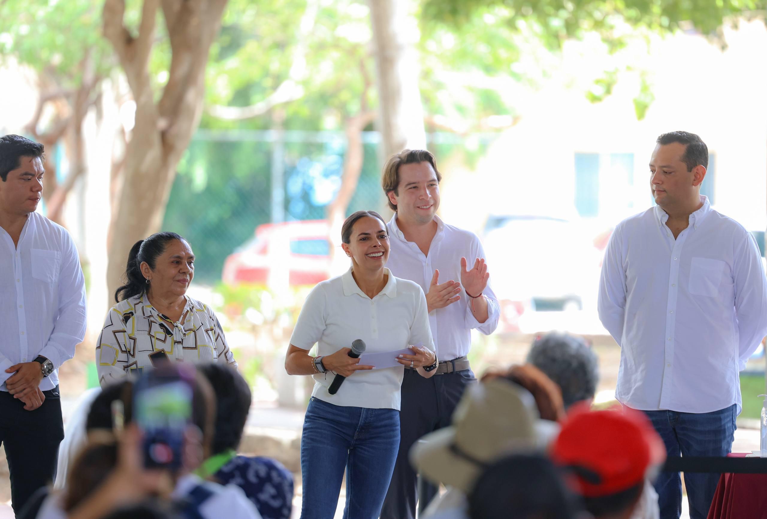 uploads/6/32/01 (2190).Jpeg